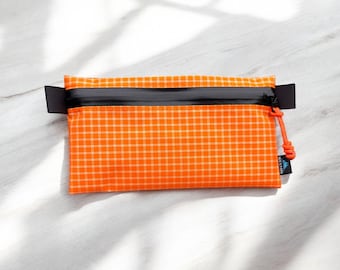 Ultralight Weatherproof Dollar Pouch – Summit Series Gear Organizer