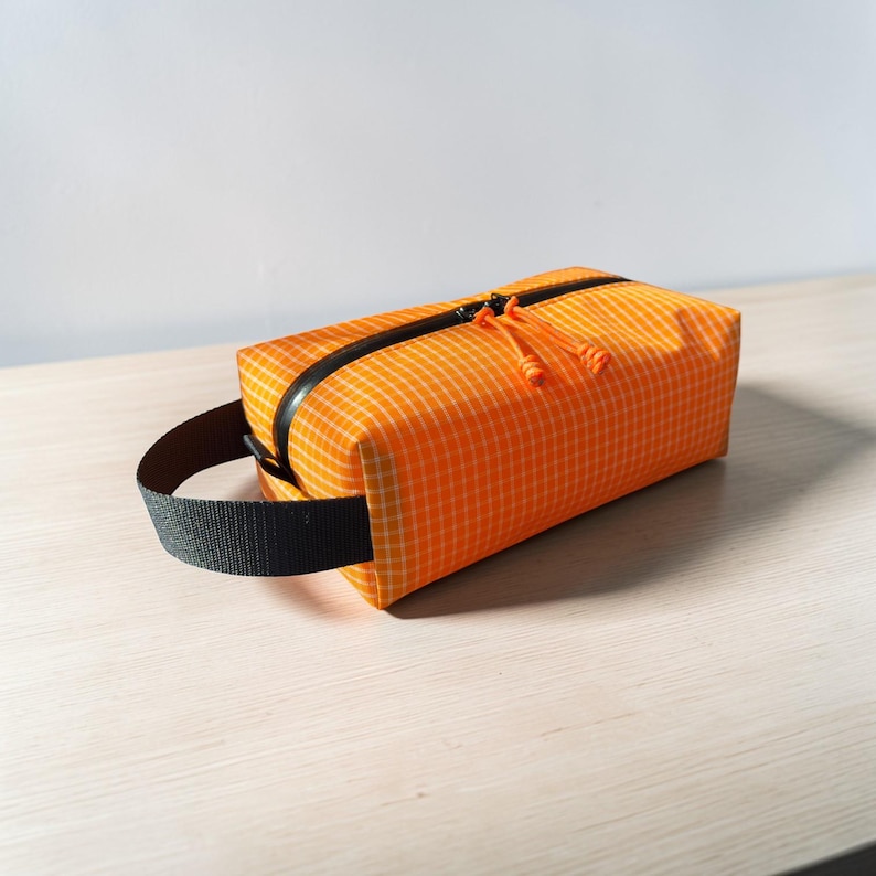 Ultralight Summit Series Zip Pouch | UltraGrid, Ultra TX95, Venom Eco Organizer image 1