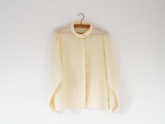 Vintage soft cream blouse / 1970s secretary blouse