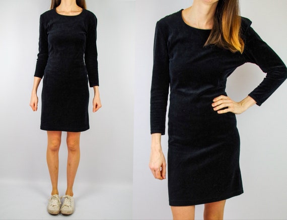 1980s stretch black velvet cocktail dress / vintag