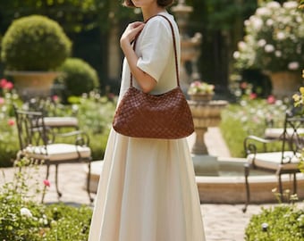 Bolso hobo de cuero tejido a mano, bolso tote de piel de vaca suave, bolso de hombro de estilo vintage.