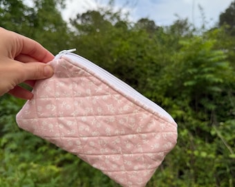 quilted floral zipper pouch