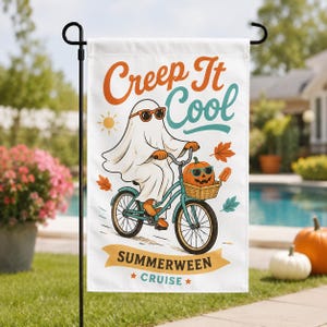 Summerween trädgårdsflagga, Creep It Cool spökcykel, Halloween sommarträdgårdsdekor, Summerween trädgårdsflagga | 30 x 43 cm