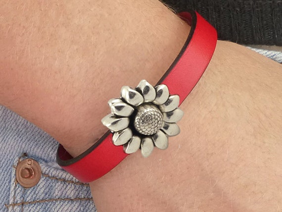 Women\'s Red Patent Leather Floral Bracelet Leather Flower Bracelet • Tooled Leather Cuff Bracelet  main image 4
