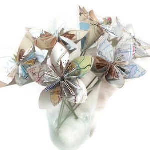 Bouquet Map Paper, Atlas Paper Origami Flowers with Green Stems