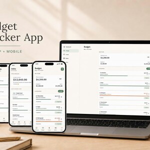 Könnte beinhalten: Ein Laptop und drei Smartphones, die eine Benutzeroberfläche einer Budget-Tracker-App anzeigen. Die App zeigt Finanzdaten, einschließlich Budgetbeträge und Ausgabenkategorien. Der Text "Budget Tracker App" befindet sich oben im Bild.