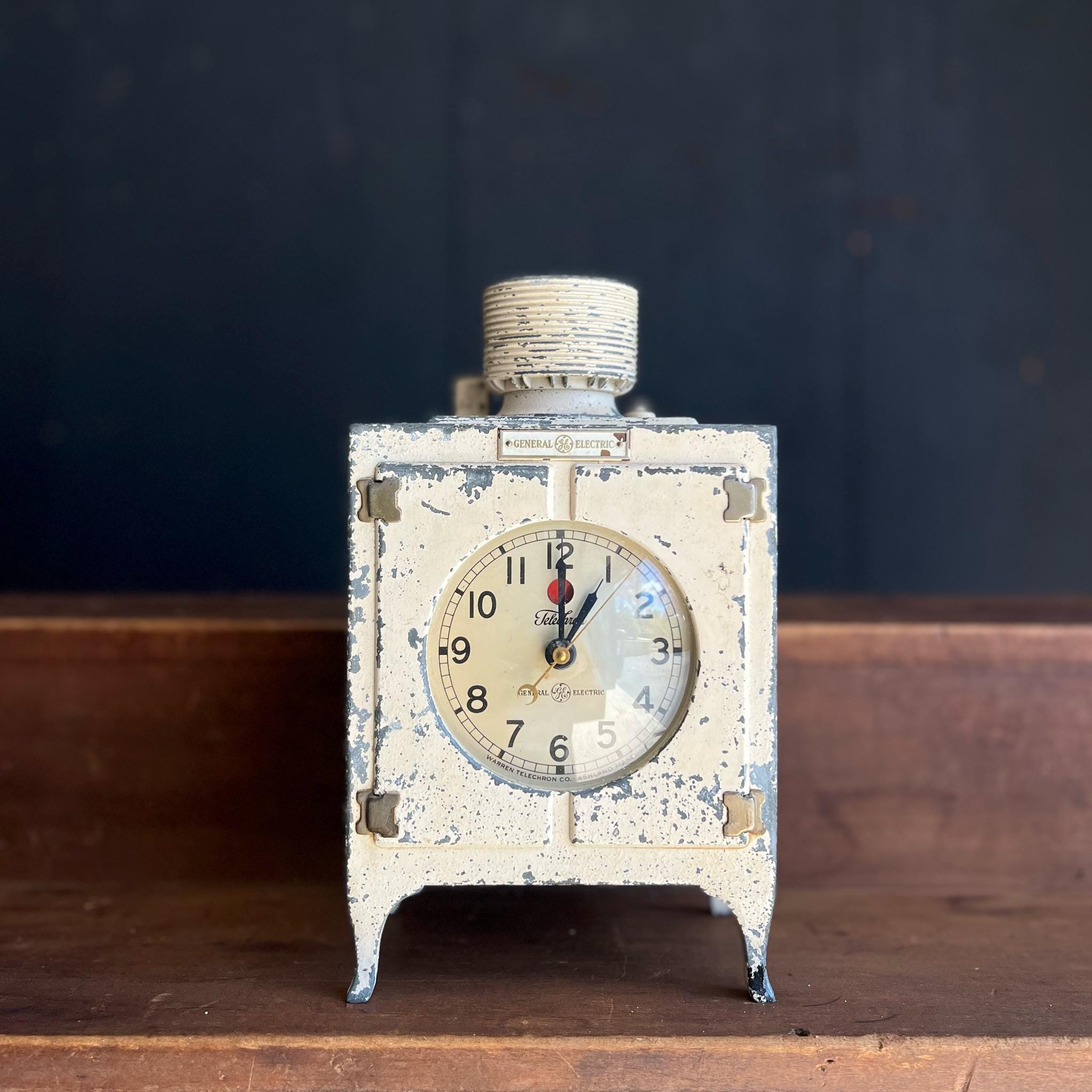 Telechron Clocks - Etsy Telechron Clocks - Etsy