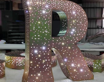 Insegna luminosa personalizzata a LED con lettere in metallo a tema stelle, insegna per bar illuminata, insegna aziendale luminosa e perforata