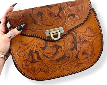 1950's cowgirl horseshoe buckle floral tooled leather handbag