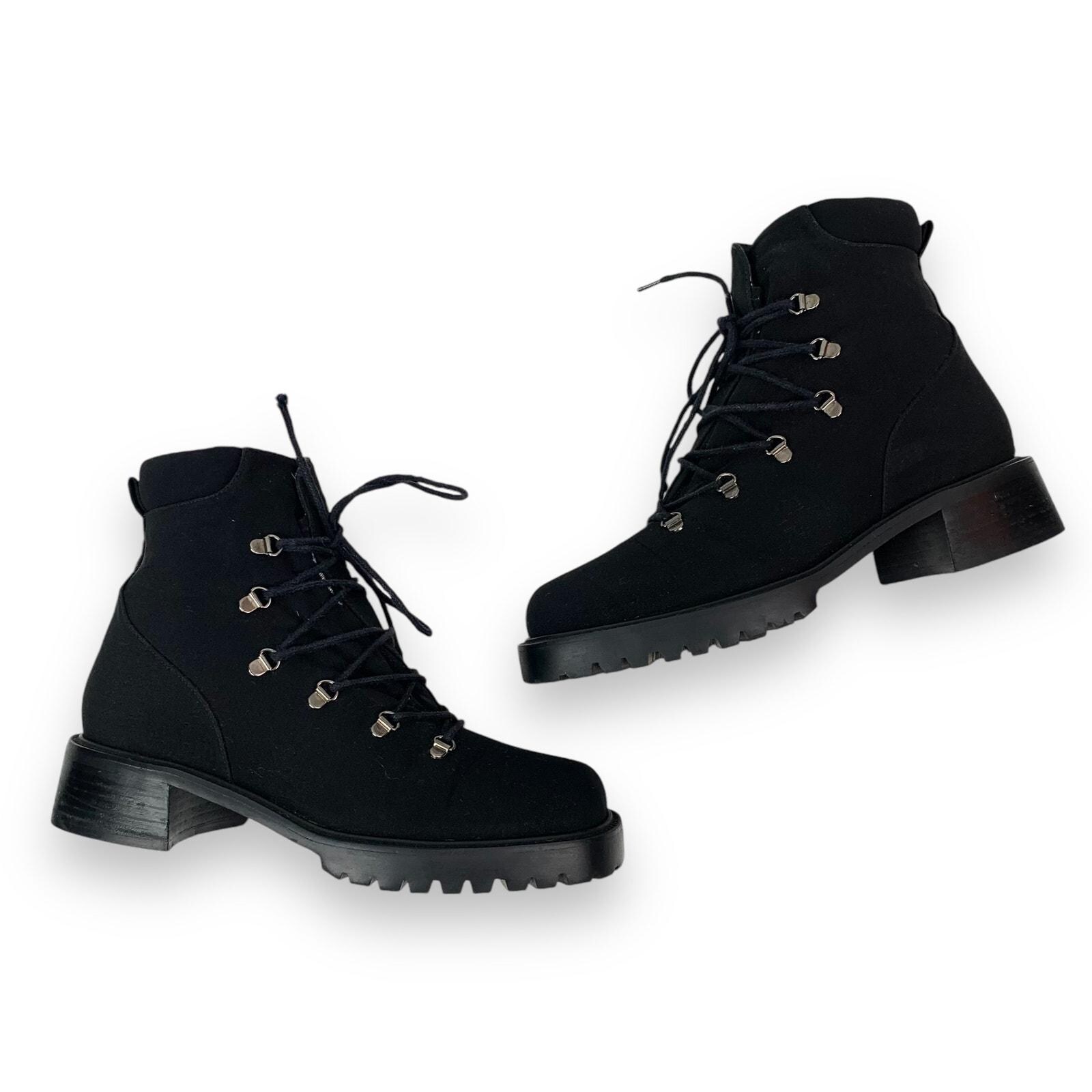 Vintage STUART WEITZMAN black lace up chunky block heel combat boots