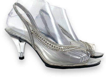 DEZARIO Italiaanse jaren 60 Cinderella helderzilveren peep toe slingback pumps met studs