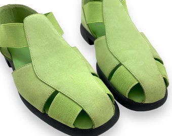 90's MOOTSIES TOOTSIES lime green nubuck suede caged summer shoes