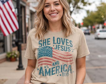 Ella ama a Jesús y también a Estados Unidos PNG, descarga digital patriótica cristiana del 4 de julio, diseño de sublimación de la bandera de EE. UU.