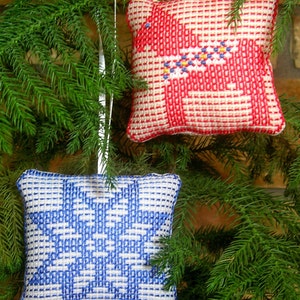 Ornaments 4 Dala Horse & Star