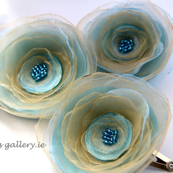 Blau & Gold Satin Hair Clips Set Organza Hochzeit Blume 2-tlg