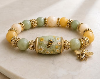 Nature Charm Beaded Bracelet, Hummingbird Bee Cardinal Sunflower Turtle Bluebird Highland Cow Bracelet, Floral Gift Jewelry for Her