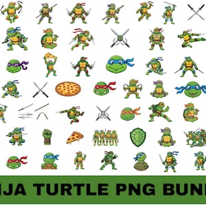 Puede incluir: Una colección digital de gráficos de las Tortugas Ninja con varias poses de acción, cabezas de personajes, armas como katanas y nunchakus, porciones de pizza y un escudo. El texto en la parte inferior dice NINJA TURTLE PNG BUNDLE.