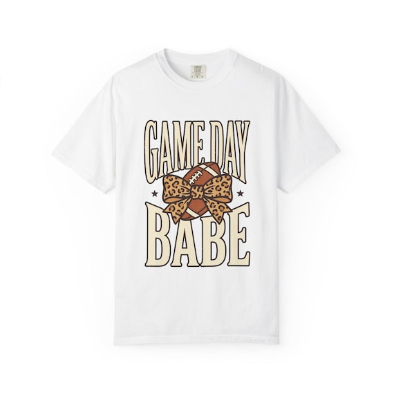 Game Day Babe T-Shirt | Football x Bow Graphic