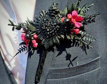 x1 Boutonnière del Sagrado Corazón, alternativa al ojal, ramillete gótico para boda o baile de graduación, cualquier color, con broche.