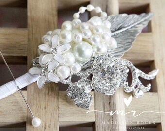 vintage/retro brooch Buttonhole bridal Mother of the bride/groom corsage boutonnieres Wedding rhinestone corsage