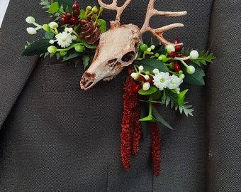 x1 faux Deer skull floral pocket square boutonnière, buttonhole alternative taxidermy, woodland wedding prom corsage custom made any colour