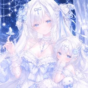 Pode incluir: Uma ilustração de duas figuras com longos cabelos brancos vestindo vestidos brancos e azul-claros com babados, detalhes em renda, laços e acessórios florais de cabelo. Uma figura segura uma pequena borboleta azul e a outra um peluche.