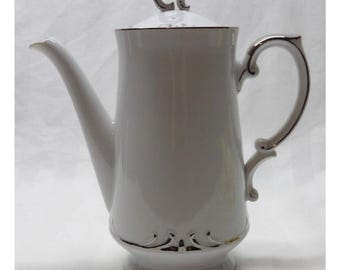 STYLE HOUSE Fine China "EMBASSY" 9 1/2" 4 Cup Coffee/Tea Pot Japan