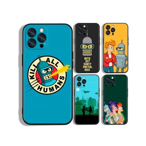 Könnte beinhalten: Fünf Handyhüllen mit Futurama-Charakteren und Motiven. Eine große blaue Hülle zeigt Bender mit dem Text "KILL ALL HUMANS". Weitere Hüllen umfassen eine schwarze mit Bender und "BITE MY SHINY METAL ASS", eine gelbe mit Fry und Bender, eine Stadtszene sowie eine Gruppenaufnahme.