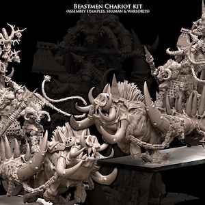 Peut inclure: Un kit de char d'hommes-bêtes en plastique gris représentant deux grands sangliers tirant un char avec des figurines à cornes, incluant un chaman et des seigneurs de guerre. Le texte indique Avatars of War, Beastmen Chariot Kit et Assembly Examples.