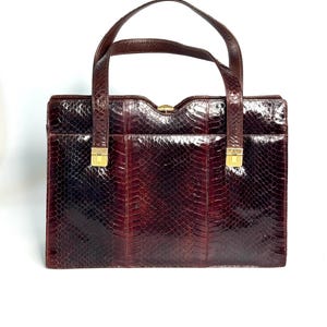 Sac à main Lexiapel italien tendance serpent - Bordeaux riche