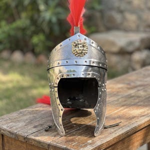 Graverad romersk centurionhjälm 18 gauge stål bärbar historisk rustning