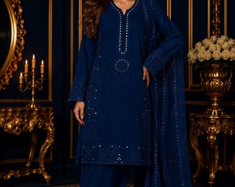 Conjunto de salwar kameez pakistaní de algodón azul bordado, atuendo étnico para mujer para Eid.