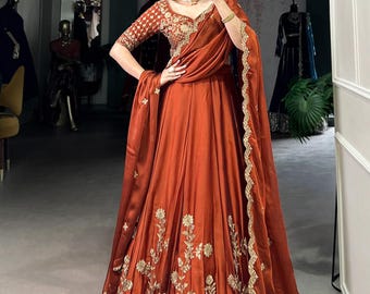 Lehenga nupcial naranja, atuendo de boda india, lehenga choli bordado de diseñador, ropa para la recepción.