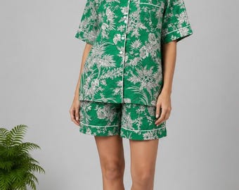 Green Botanical Floral Cotton Pajama Set | Button Down Short Sleeve Sleepwear Lounge Set