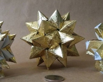 Premium Origami Ornaments // Christmas Ornaments // 3 Piece Set // Holiday Decor // Modern // Gold Foil Gift Wrap // Classic // Gold Stars