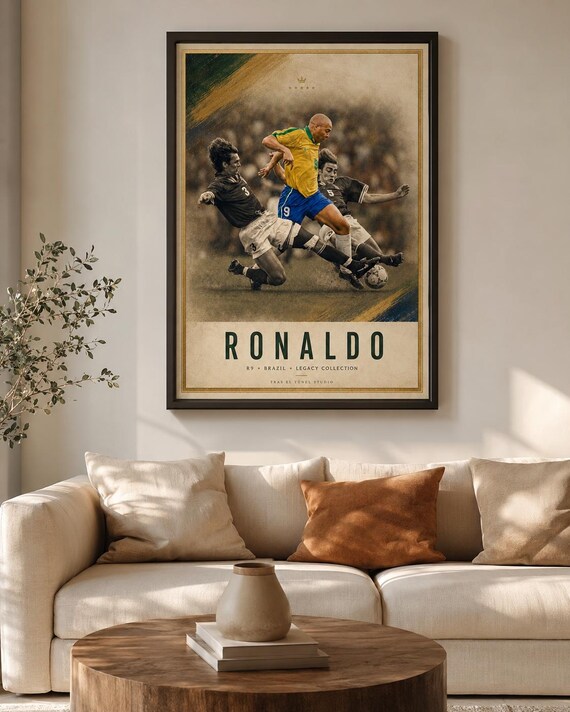 Ronaldo Nazario Poster Digital, Brazil Football Wall Art, Printable Soccer Poster, R9 Legend Print