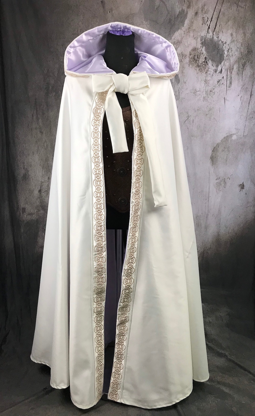 定価5.5万 タグ付✨️Heve rever cape coat ホワイト H&A SUPER LONG FUR CAT EAR CAPE (WHITE) – MAJOH