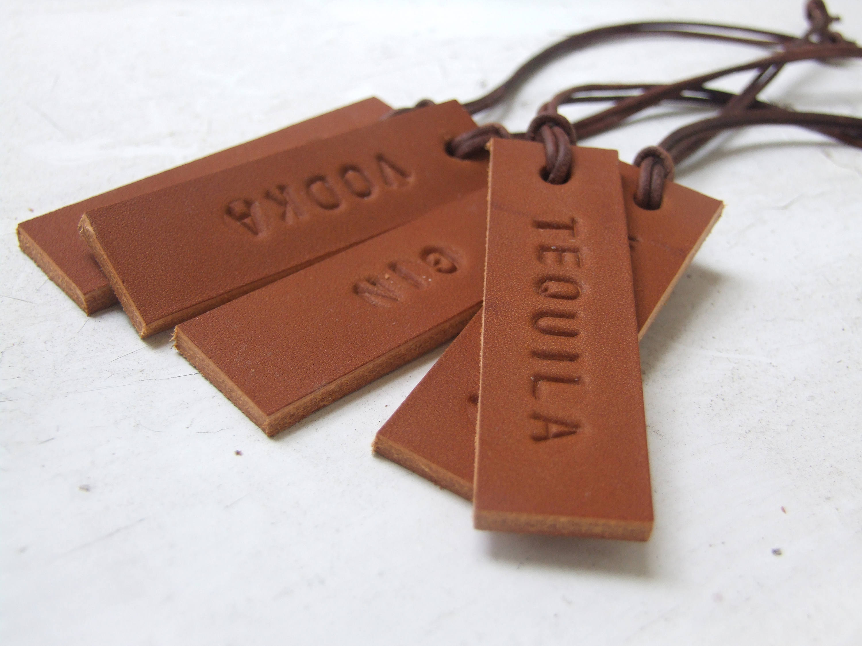 Custom Set of 6 SMALL Decanter Tags Hand Stamped Leather Name Etsy