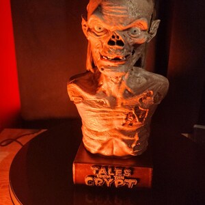Crypt Keeper Fan Art Bust – Horror Display Statue (Fully Painted) image 10