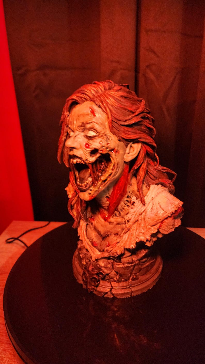Weibliche Zombie-Horror-Büste – Bemalte Sammlerstatue Bild 5