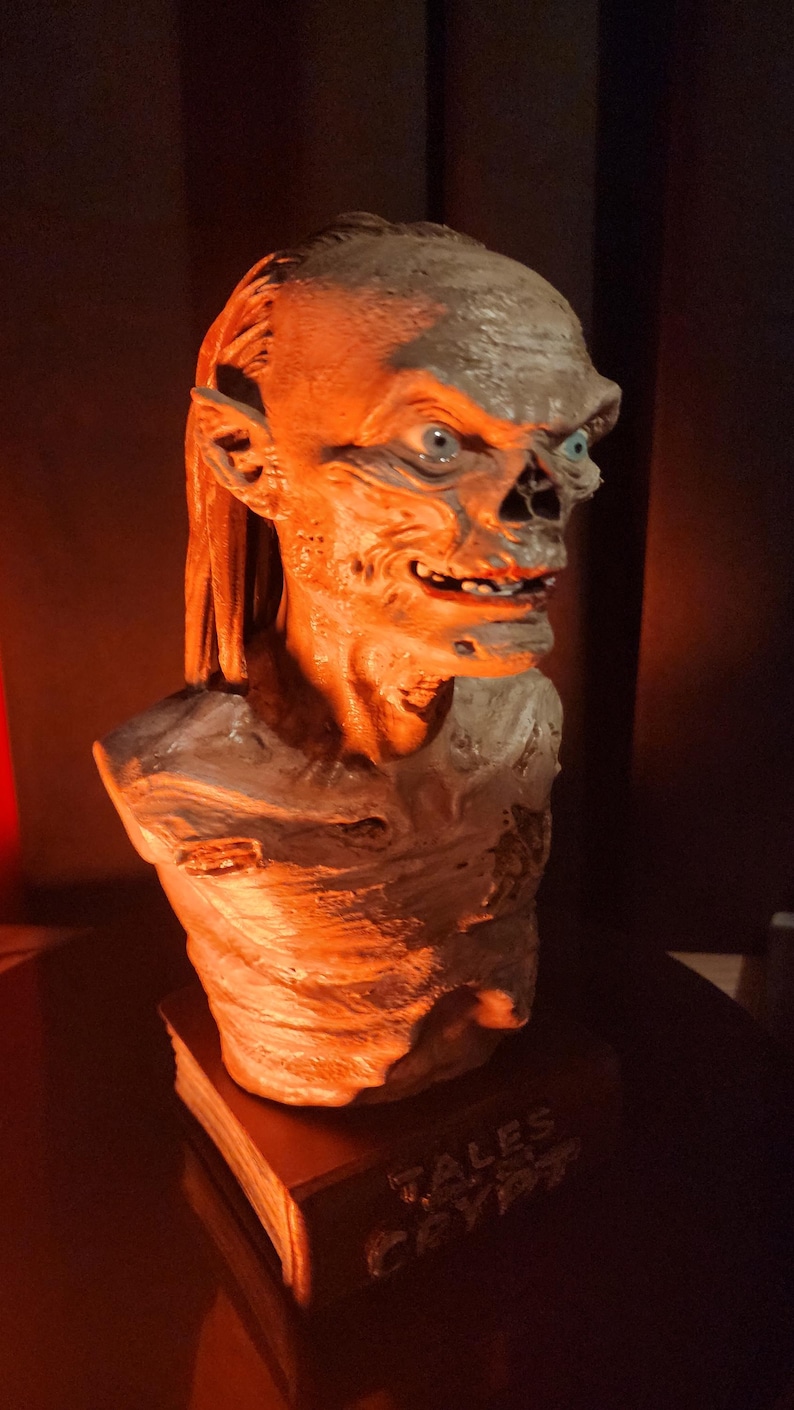 Crypt Keeper Fan Art Bust – Horror Display Statue (Fully Painted) image 3