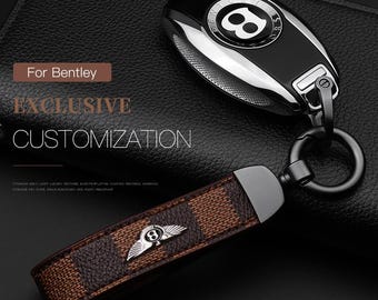 Bentley keychain adds elegance, European Flying Intelligent Remote Control Keychain, pure handmade cowhide retro old pattern car pendant