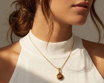Tijgeroog Ketting Dames Goudkleurig - Zarte Natuursteen Hanger - 18K Vergoldet Premium Stainless Steel - Wasdicht Boho Cadeau