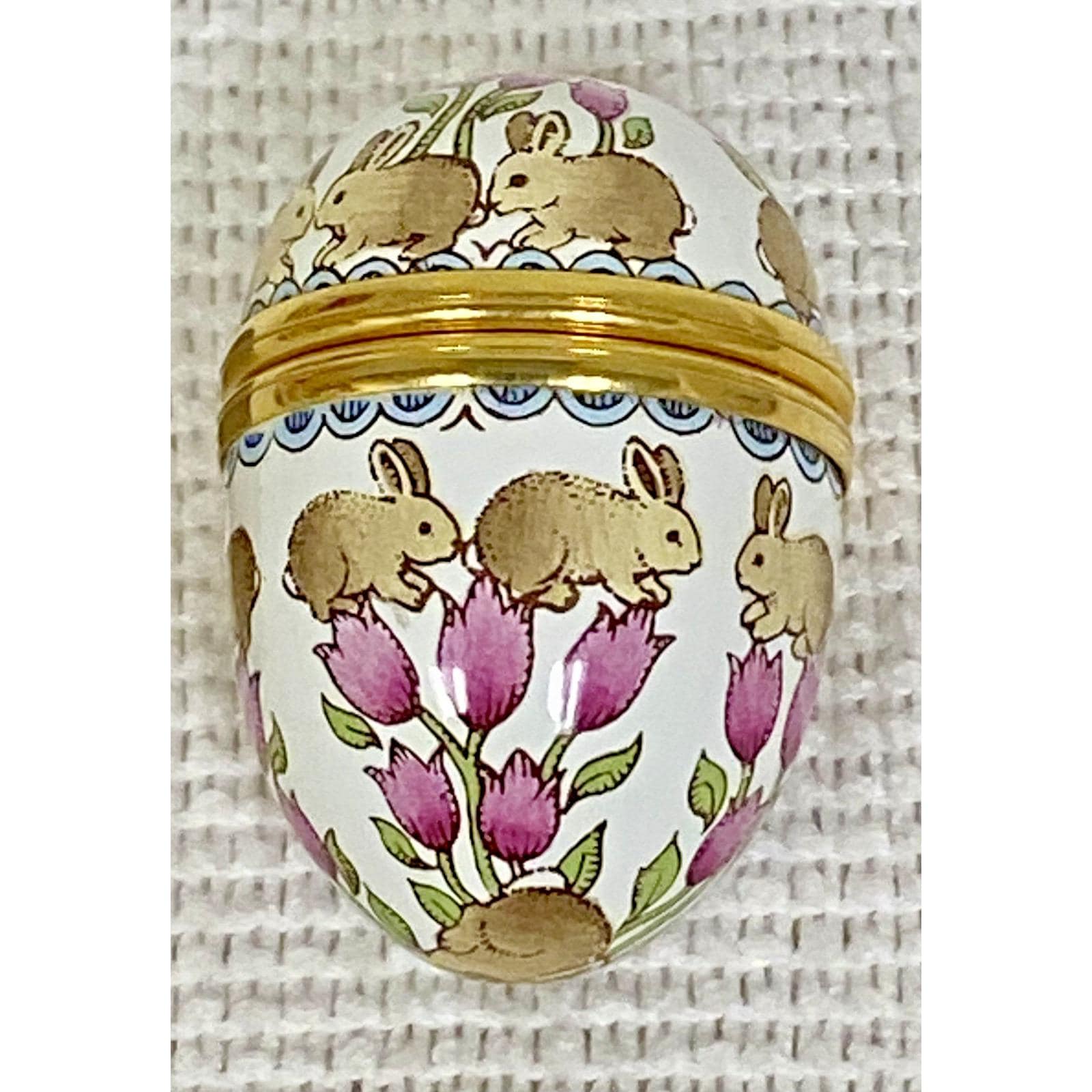 Halcyon Days Enamel Miniature Easter Oval Egg Pill Trinket Box