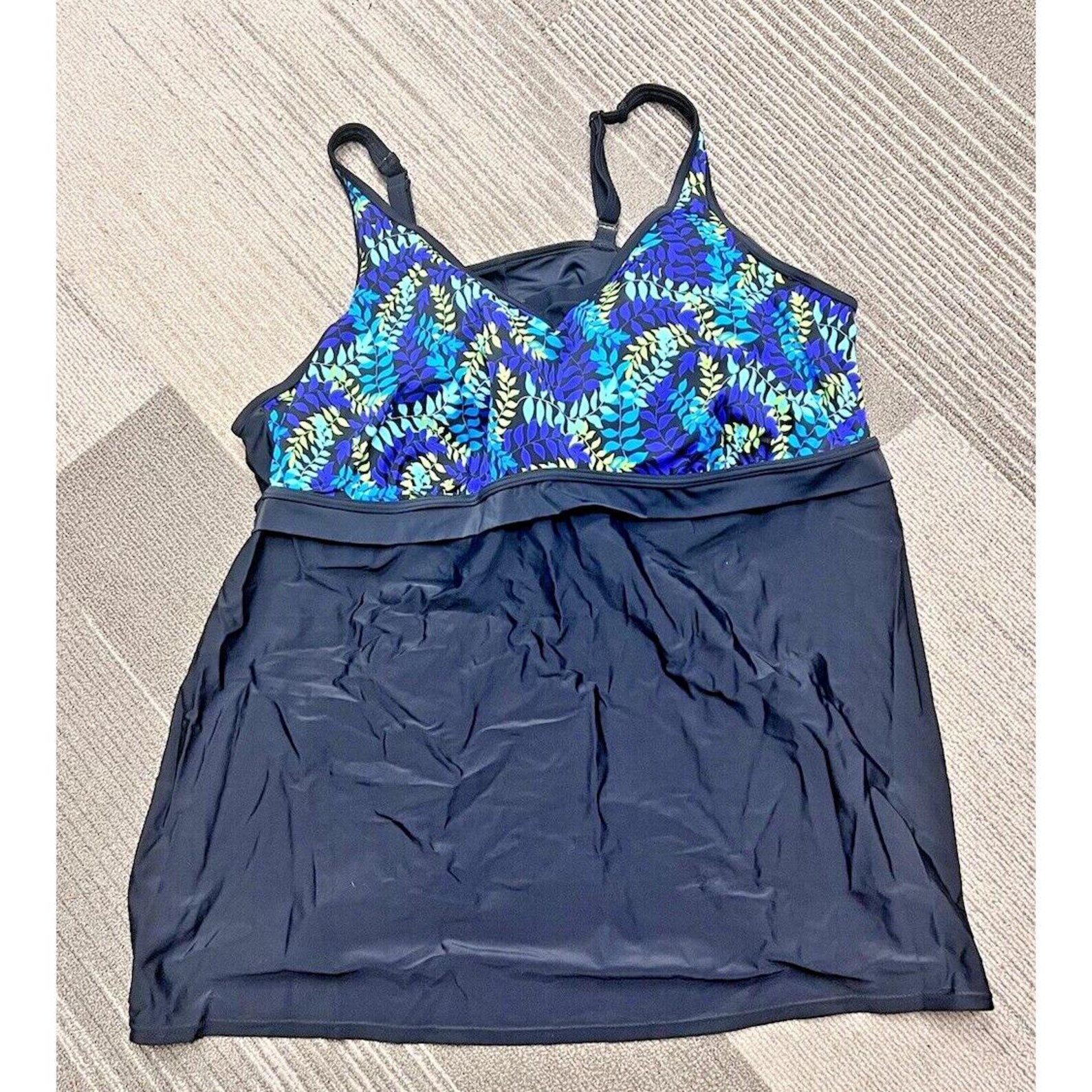 Catherines 48DD Swimming Top Long Black W Bright Leaf Top Real Bra Top ...