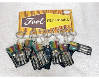1970-80s Faux Wood Full Card Tool Key Chains 11 Tiny Screwdriver Sets Cardboard