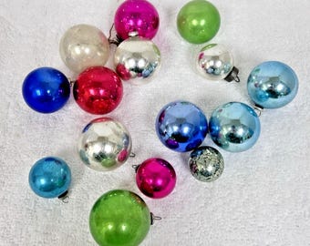 15 Vintage Christmas Mercury Glass Ball Ornaments Blue Silver Red Japan Top