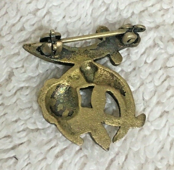 Little Eskimo Ice Fishing Pin Brooch Vintage Pins - Yahoo Shopping