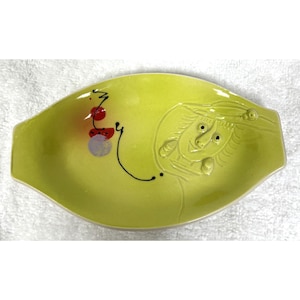 Unique Handmade Ceramic Pottery Molded Face Bulging Eyes Chartreuse Dish Plate