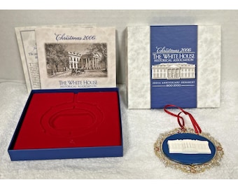 Official Christmas 2000 White House Sandstone Figural White House Ornament Box